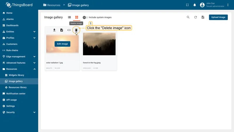 Hover and click delete in grid view